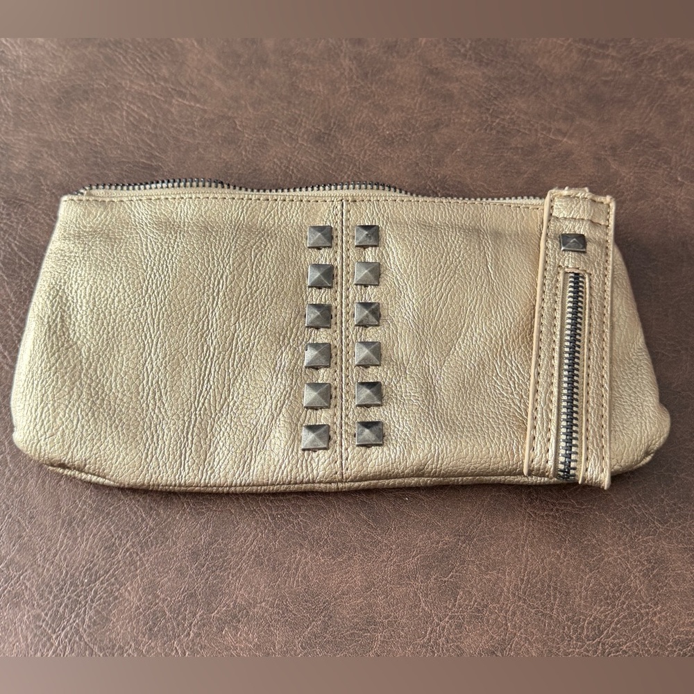 mark. Gold Wristlet